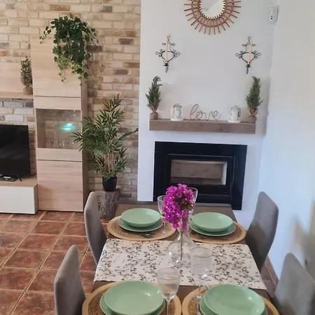 Encanto Holiday home *